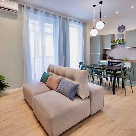 Politeama Charming Apartment Palermo Bagian luar foto