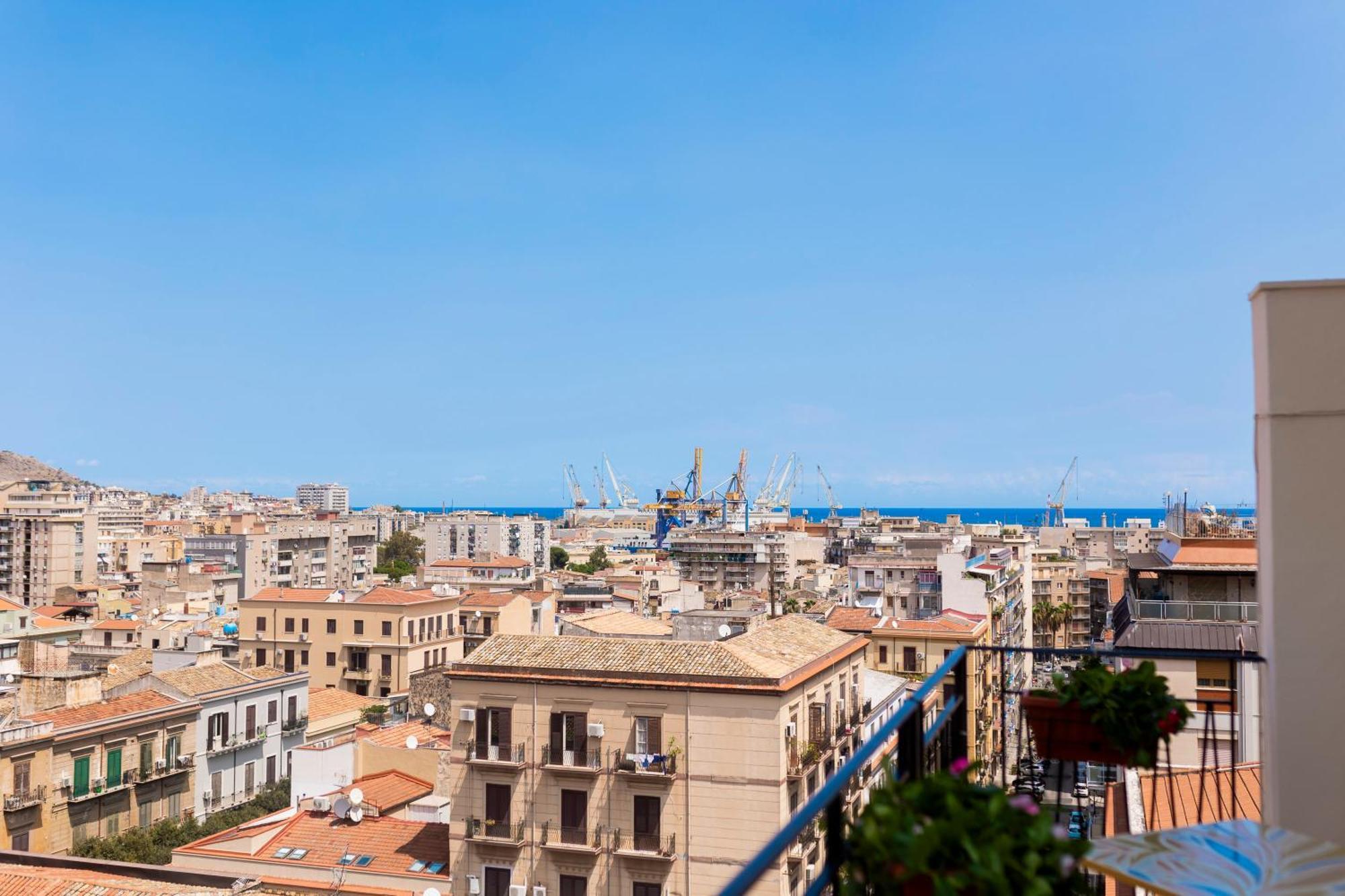 Politeama Charming Apartment Palermo Bagian luar foto