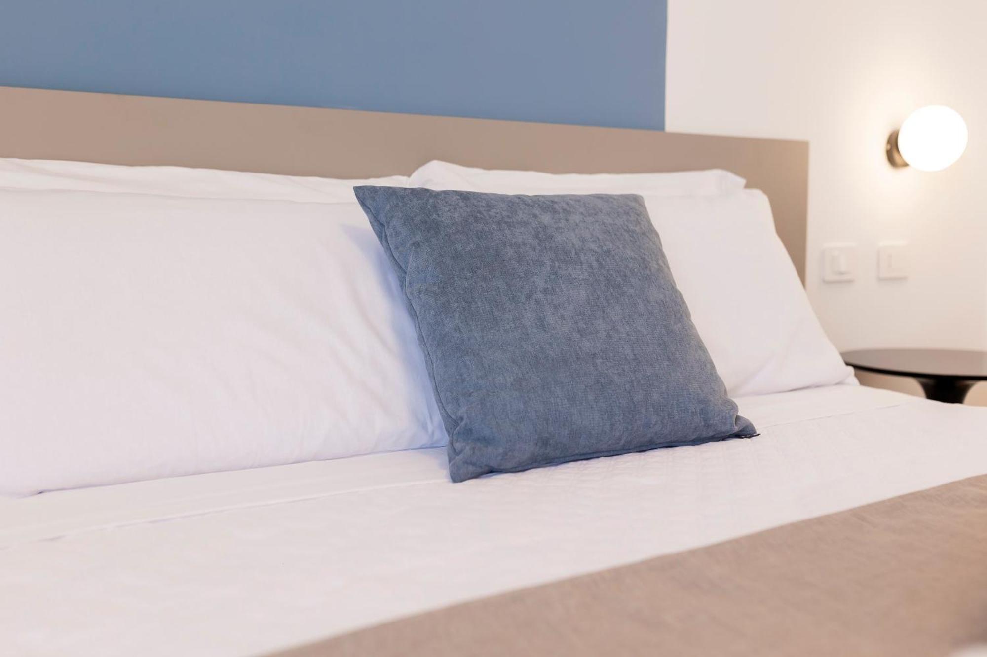 Politeama Charming Apartment Palermo Bagian luar foto